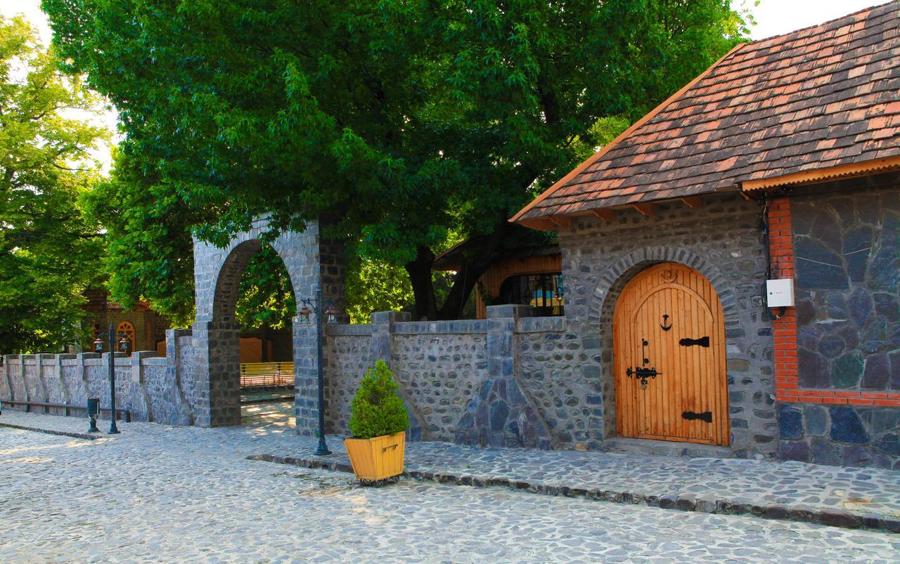 Bergs Otel And Restaurant Qax Kültér fotó