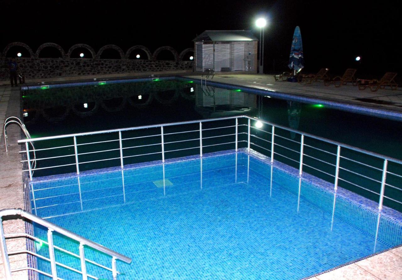 Bergs Otel And Restaurant Qax Kültér fotó